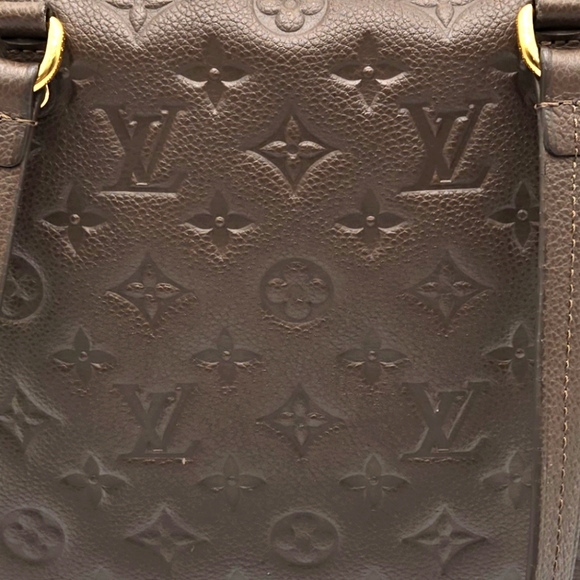 COA included - Louis Vuitton Lumineuse PM M93409 Monogram Empreinte - Picture 4 of 15